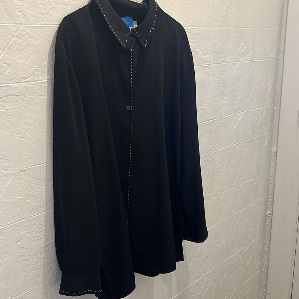 Black and white blouse